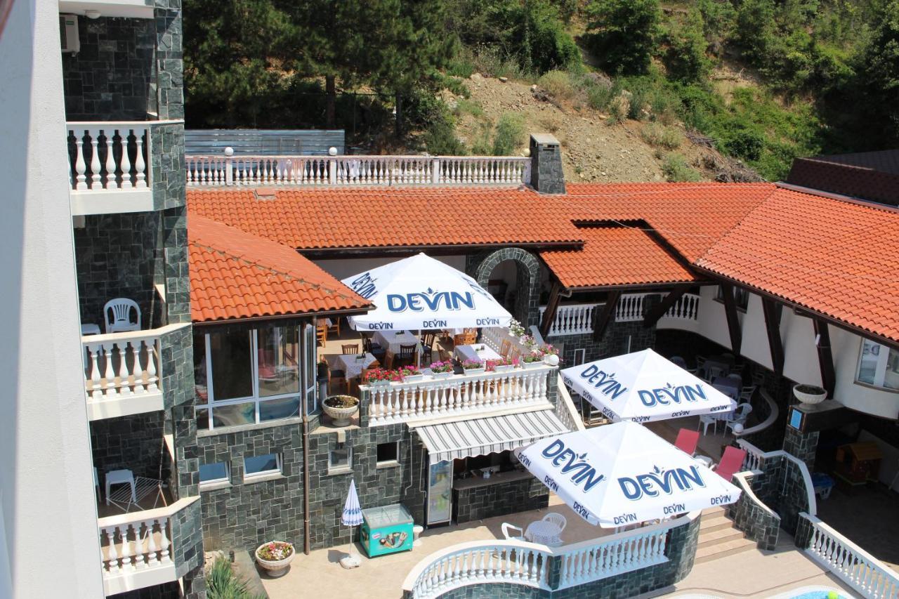 Arlanda Hotel Sveti Vlas Bagian luar foto