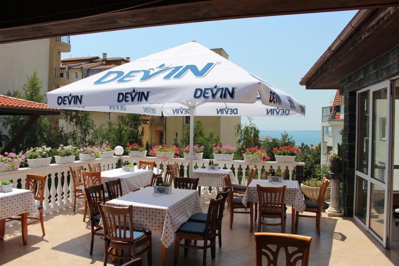 Arlanda Hotel Sveti Vlas Bagian luar foto