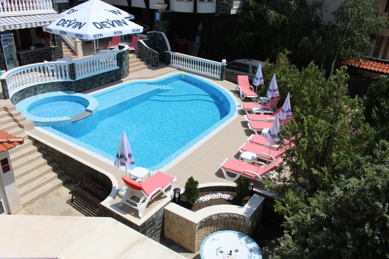 Arlanda Hotel Sveti Vlas Bagian luar foto